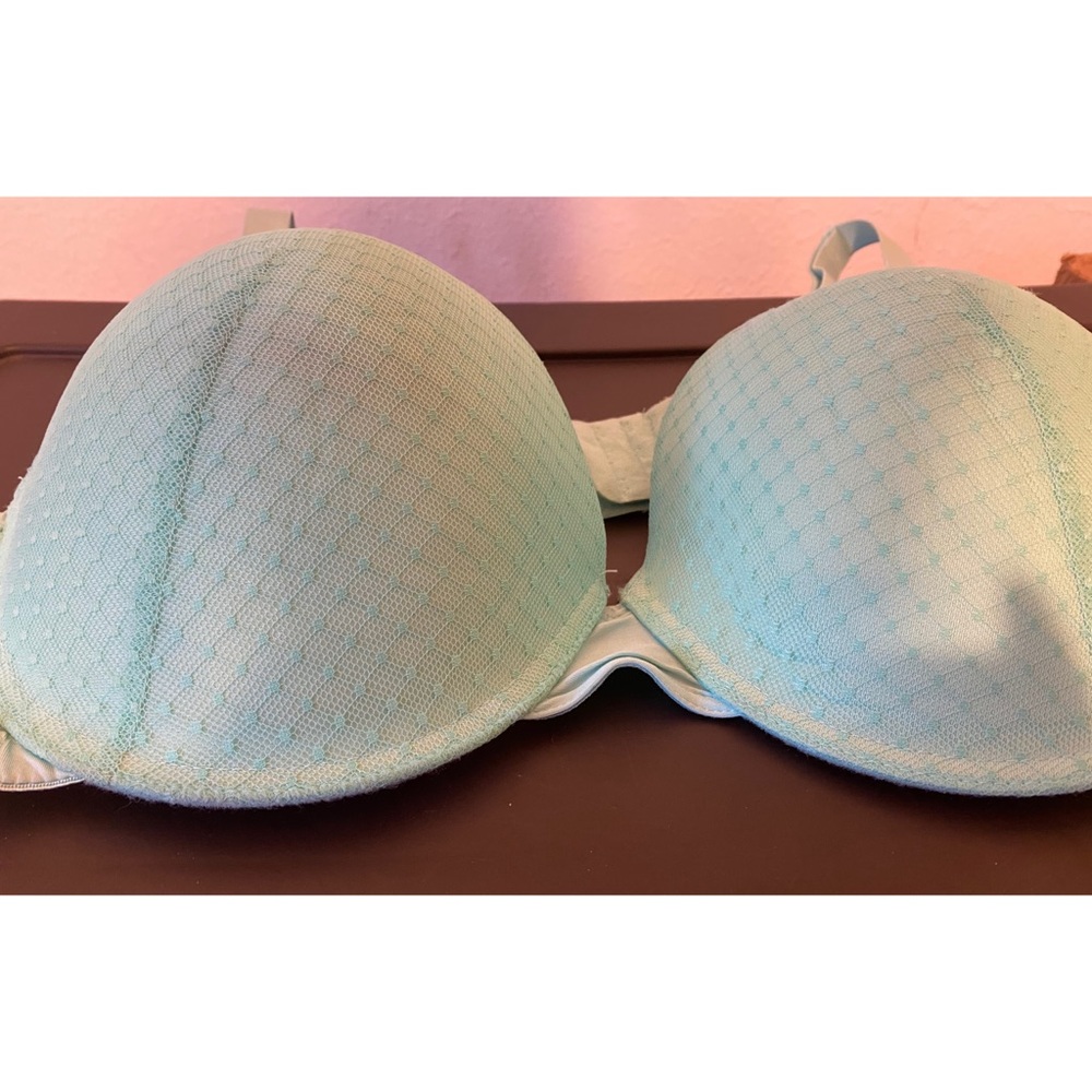 Bra with padding - Picture 2 of 6